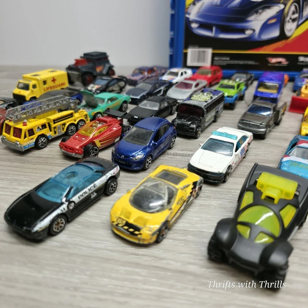 Hotwheels 48 Car Carry Case Style No. 20020 -‎ Full 48+ Cars Mixed Brands/Years
